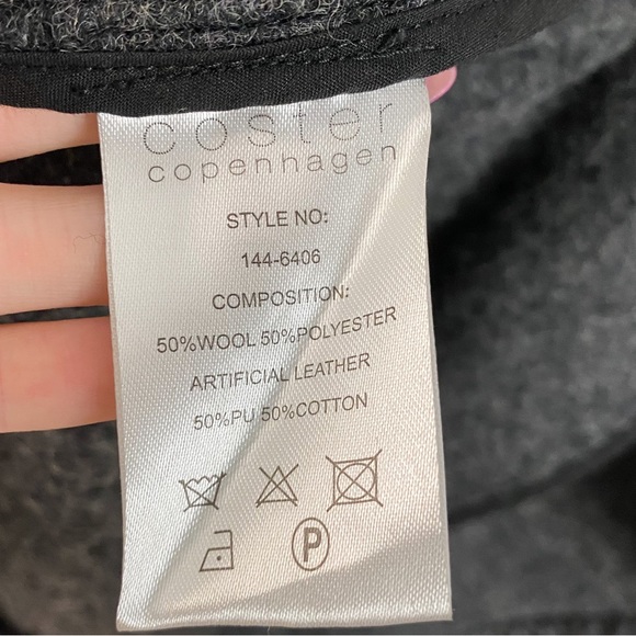 Coster Copenhagen Wool Blend Charcoal Sweater Cardigan Size Medium - Picture 8 of 11